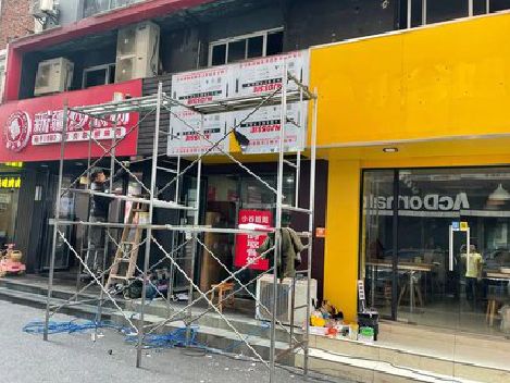 宁陵制作广告招牌如何避免它发黄？